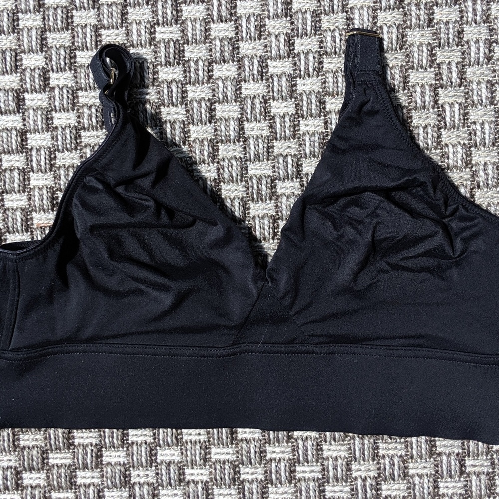 Soma Embraceable Wireless Bra